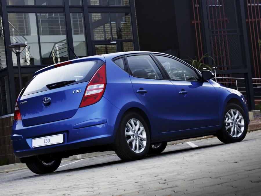  Hyundai i30 2010 года  (ZA) (фото 9 из 16)